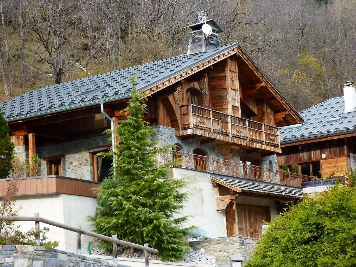 Chalet Cosy A Champagny En Vanoise Avec Sauna Et Vue Montagne La Plagne